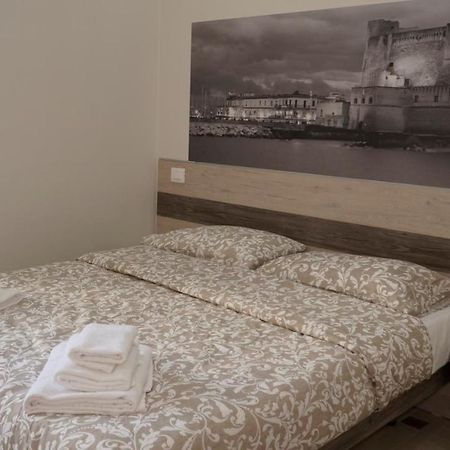 Donna Vicenza Bed & Breakfast Nápoles Exterior foto